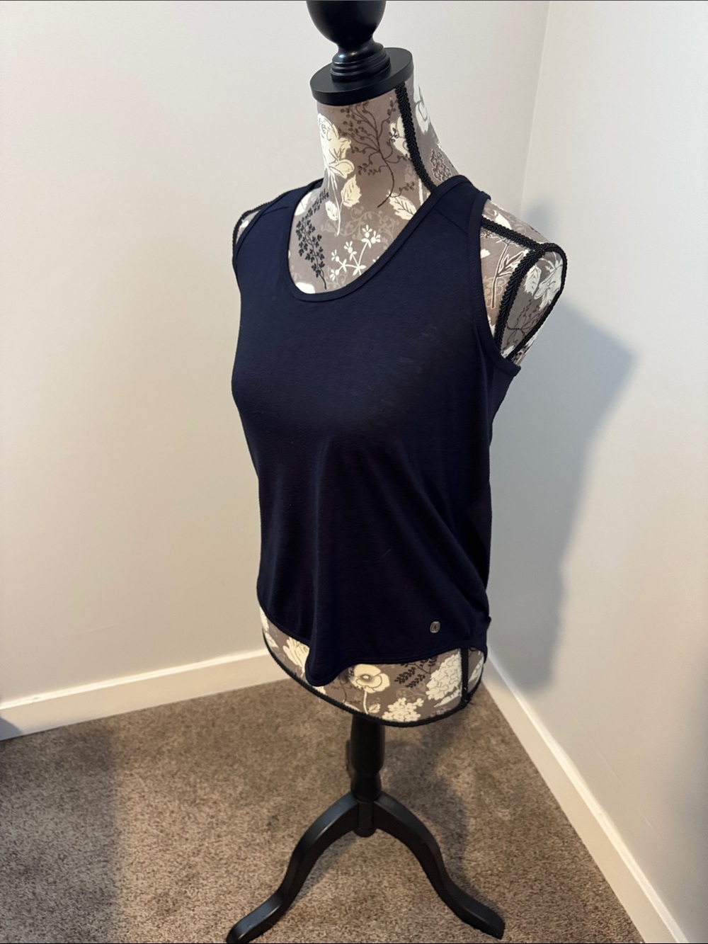 Black Women's Sleeveless Tank Top